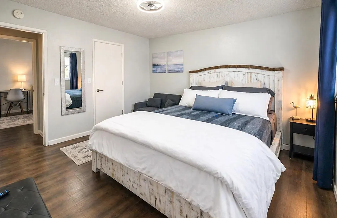 Centrally Located Reno Retreat W/ Patio & Yard-1